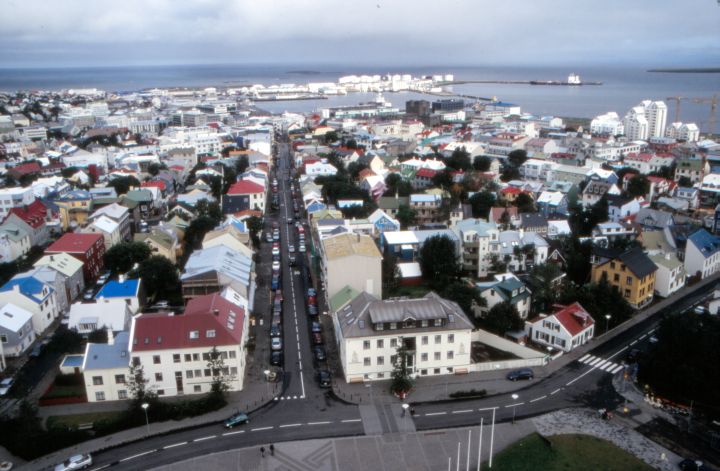 Reykjav&iacute;k von oben