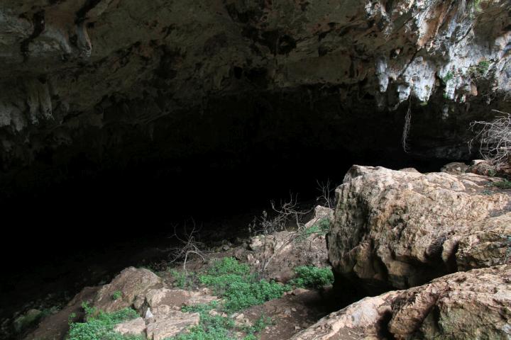 H&ouml;hle Megali Grava