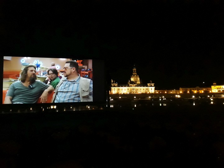 „Big Lebowski” am Elbufer