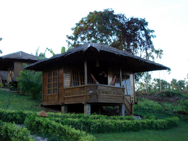 Living Colours Diving Resort