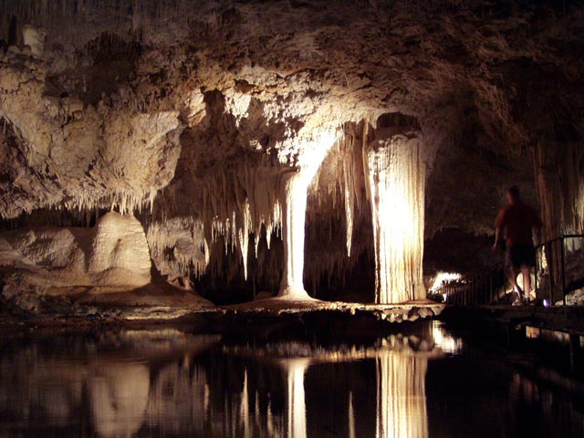 Lake Cave