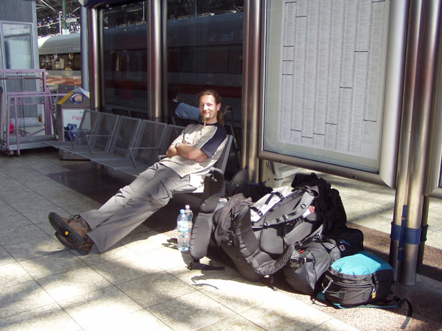 (DE) Mit 72kg Gepaeck