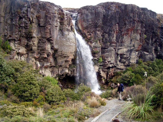 Taranaki Falls